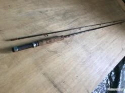 Tres Belle Canne A Mouche 8 Pieds