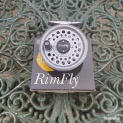 Dam Lot De Moulinets Et Cannes Pro Pour Pêche à La Mouche Et Matériel -Daiwaori Magasin 00017 Lot de moulinets et cannes pro pour peche a la mouche et materiel