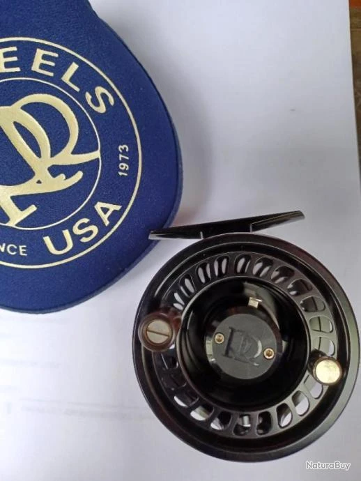 Moulinet Mouche ROSS CANYON N°1 (made In USA).Jamais Servi. Noir Anodisé. Large Arbor. Soie 0 à 3. 5 Moulinet Mouche ROSS CANYON N°1 (made In USA).Jamais Servi. Noir Anodisé. Large Arbor. Soie 0 à 3. – Image 3