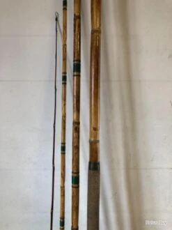 1 Canne En Bambou Clair 4,50 M. Emmanchement . Peche Ancien Collection .Occasion. -Daiwaori Magasin 00044 1 canne en bambou clair 4 50 m. emmanchement . peche au coup .Occasion. Collection